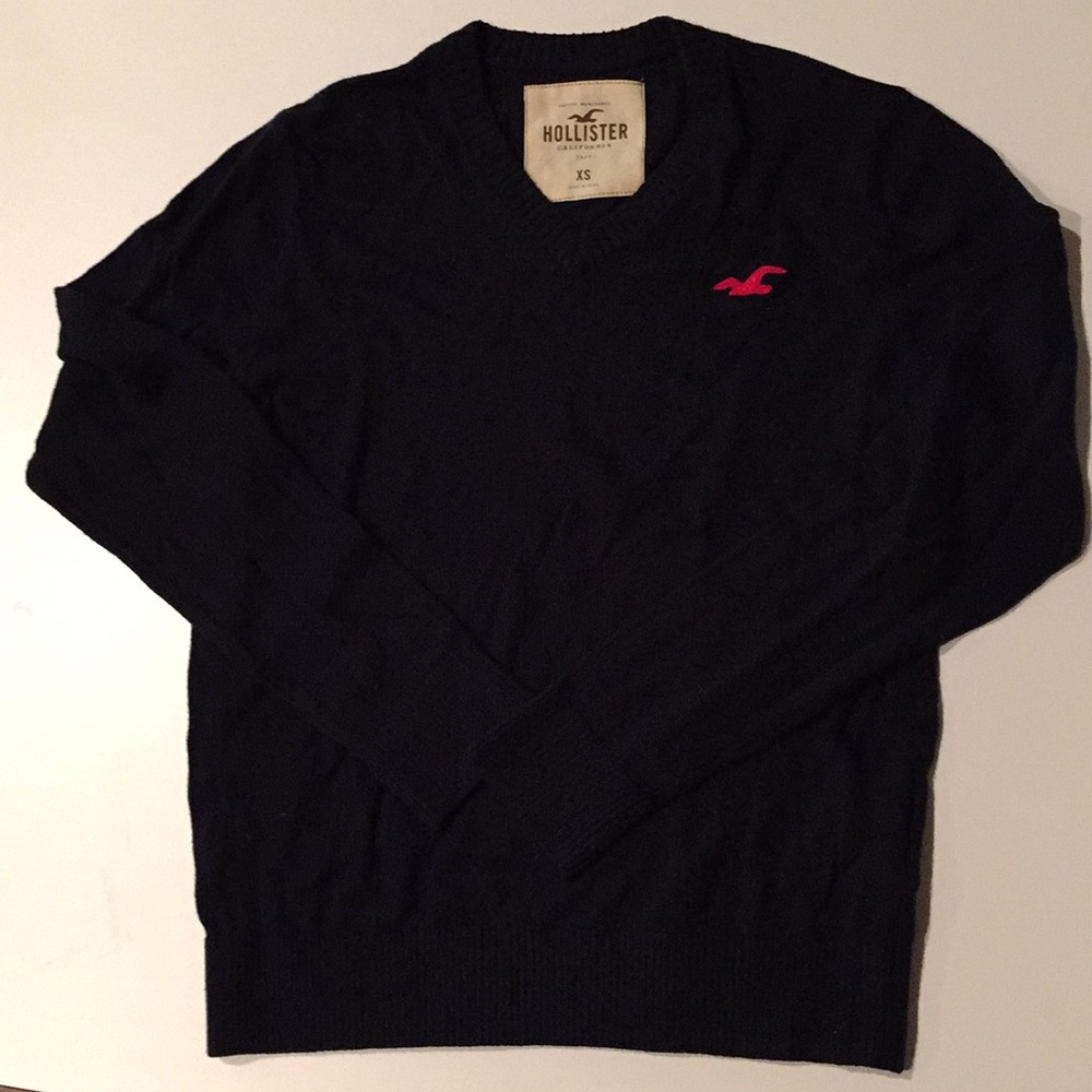 Cotton blend V-neck sweater from Hollister.